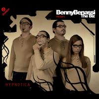 Рингтон Benny Benassi - Love Is Gonna Save Us (Monamour Remix) на звонок скачать